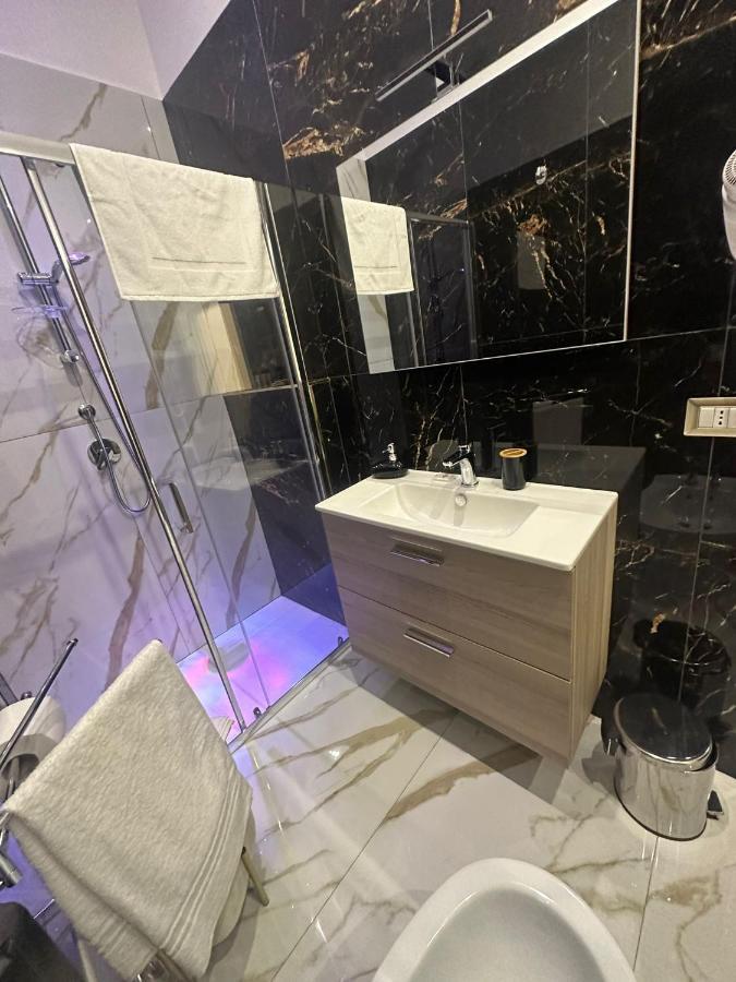B&B Tre Regine ナポリ エクステリア 写真